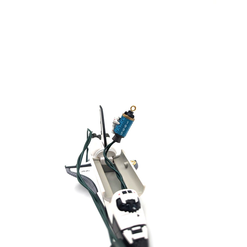 Hallmark‎ Keepsake NASA Space Shuttle Stringer Ornament 1995 - Picture 6 of 16